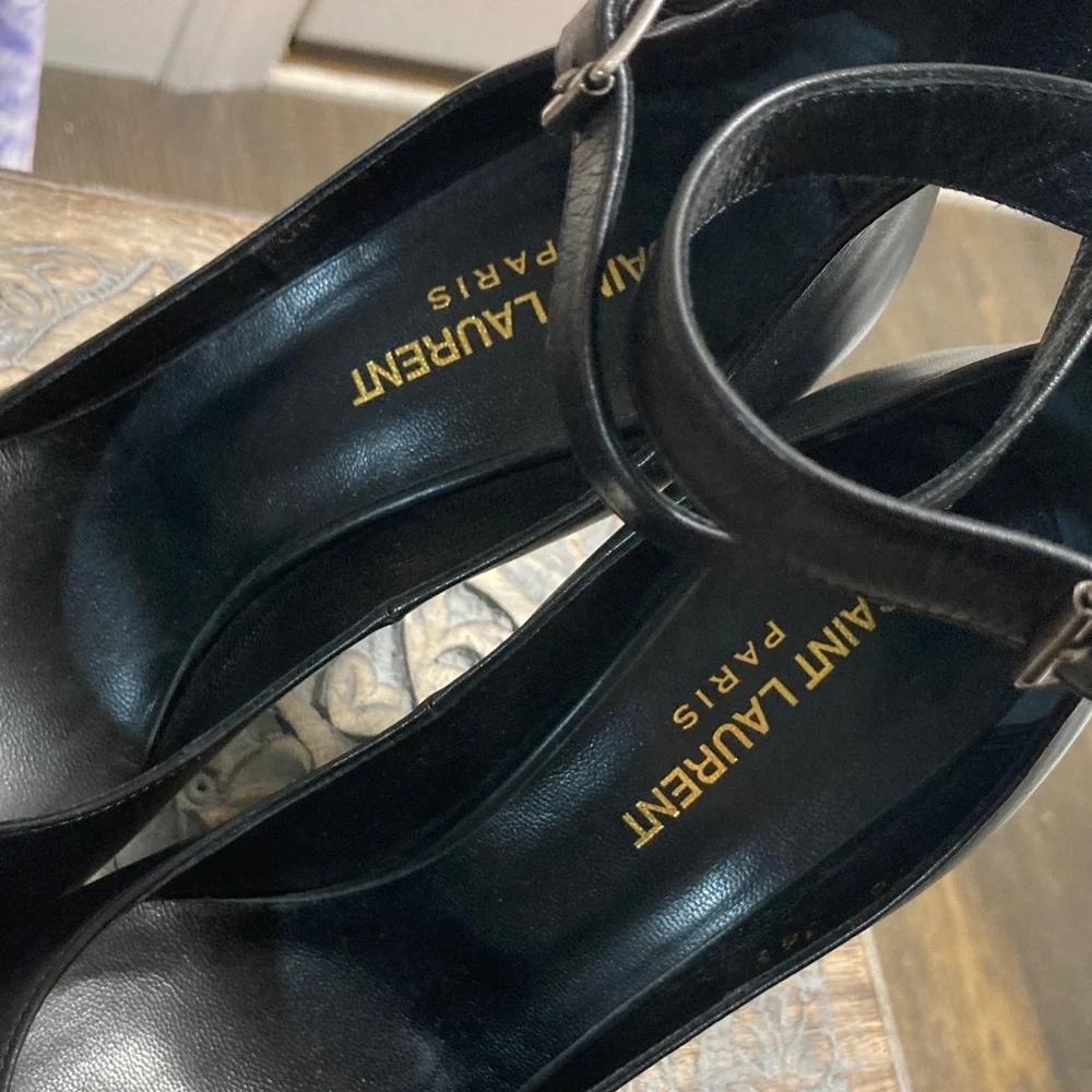 Saint Laurent Black Heeled Pumps - Picture 13 of 13